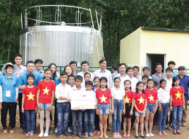 Establishing water supply facilities tailored to a remote Vietnamese village experiencing a shortage of water