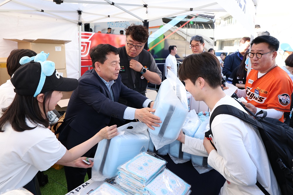 한국수자원공사, 취약계층 프로야구 경기 초청 이미지[1]